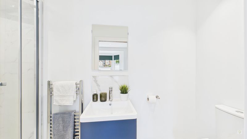 1 bed to rent in Sherborne Road, Yeovil 2