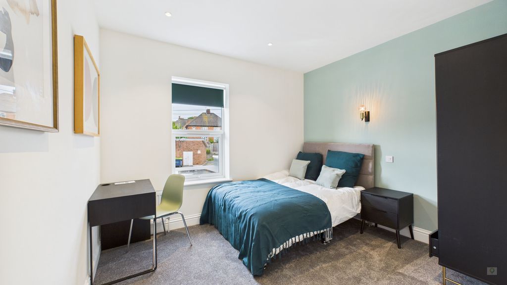 1 bed to rent in Sherborne Road, Yeovil, BA21