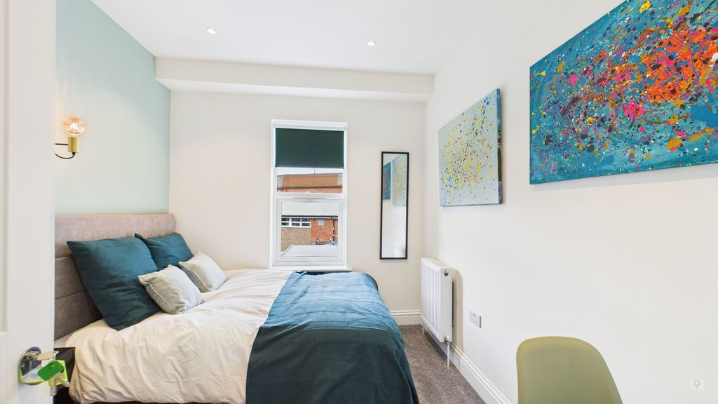 1 bed to rent in Sherborne Road, Yeovil - Property Image 1