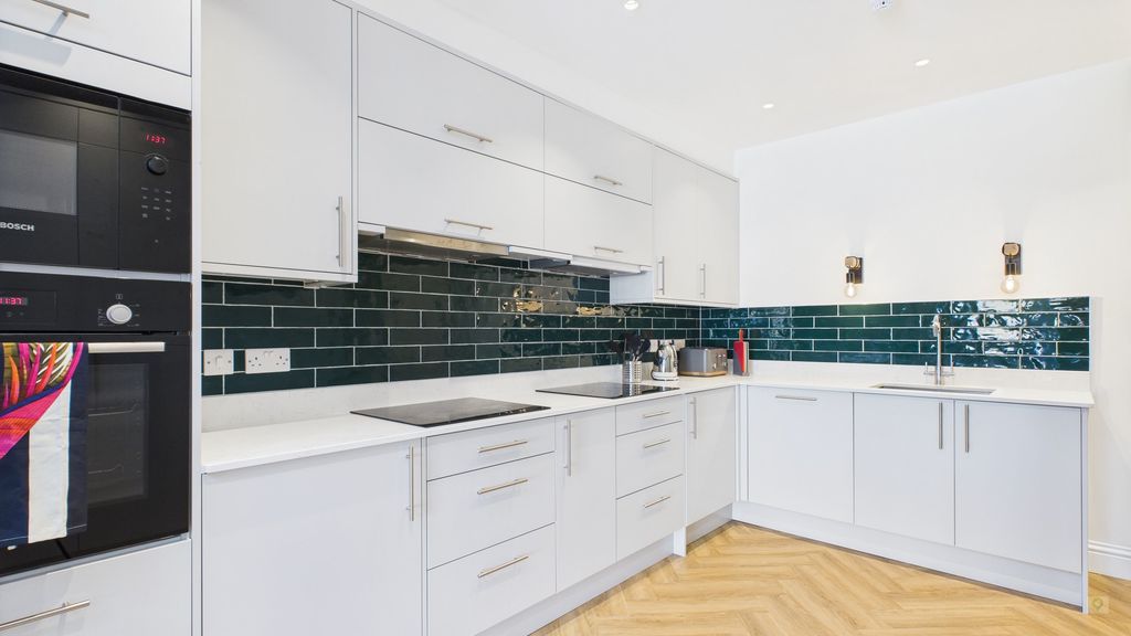 1 bed to rent in Sherborne Road, Yeovil 5