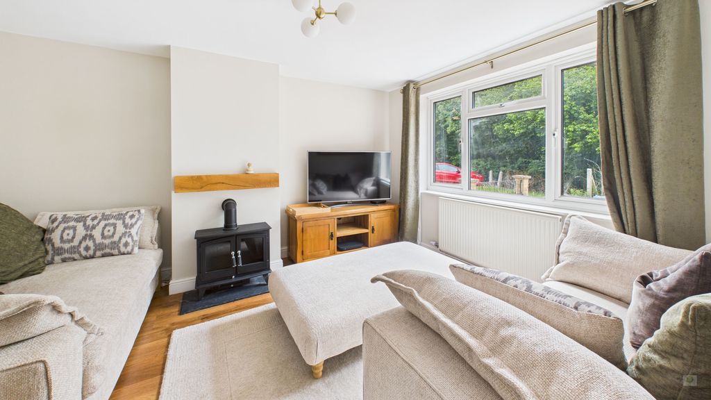 2 bed house for sale in Westend View, South Petherton  - Property Image 2