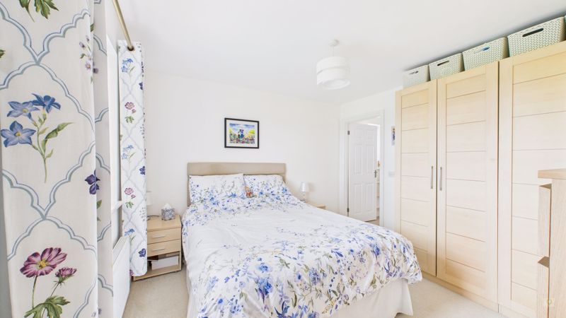 3 bed house for sale in Monarch Road, Crewkerne 5