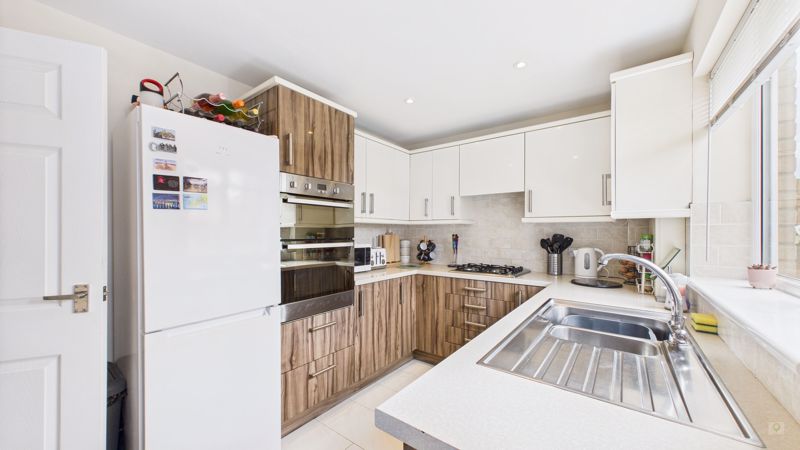 3 bed house for sale in Monarch Road, Crewkerne  - Property Image 11