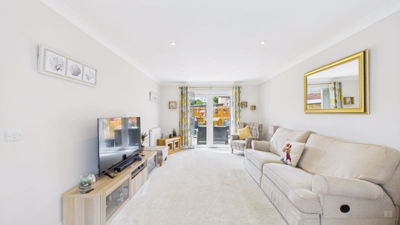 3 bed house for sale in Monarch Road, Crewkerne  - Property Image 4