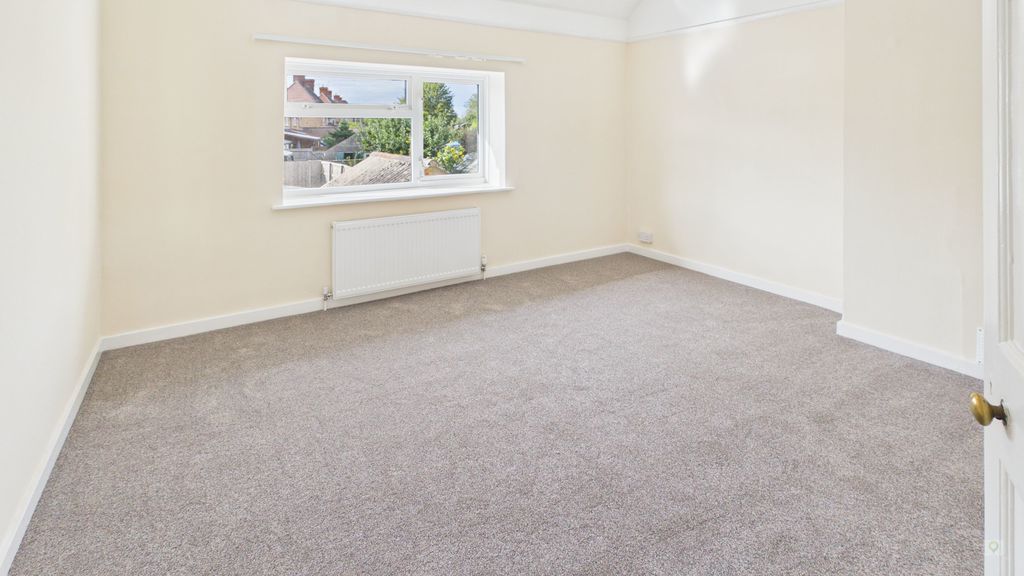 3 bed house to rent in West Street  - Property Image 6