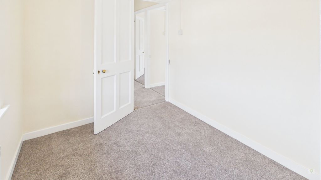 3 bed house to rent in West Street  - Property Image 17