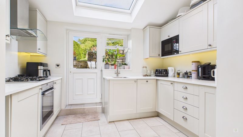 3 bed house for sale in Ham Hill, Stoke-Sub-Hamdon 11