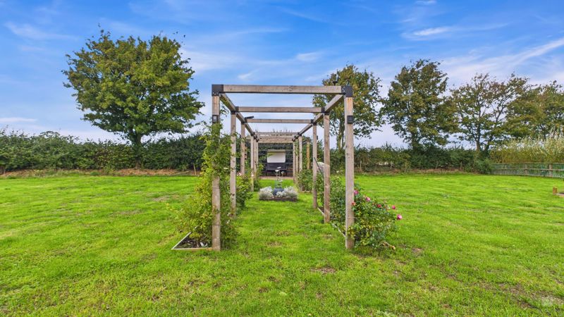 4 bed house for sale in Cad Road, Near Ilminster  - Property Image 35