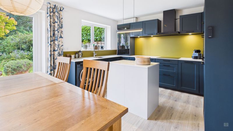 2 bed bungalow for sale in Whitehall, South Petherton  - Property Image 3