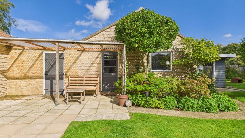 2 bed bungalow for sale in Whitehall, South Petherton  - Property Image 17