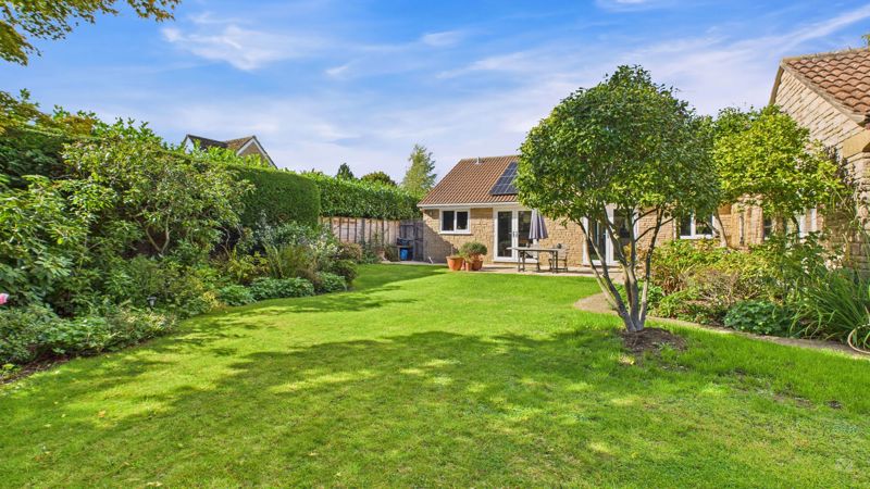 2 bed bungalow for sale in Whitehall, South Petherton  - Property Image 8