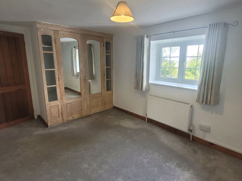 2 bed cottage for sale in Snails Hill, Crewkerne 4