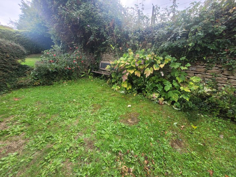 2 bed cottage for sale in Snails Hill, Crewkerne  - Property Image 18