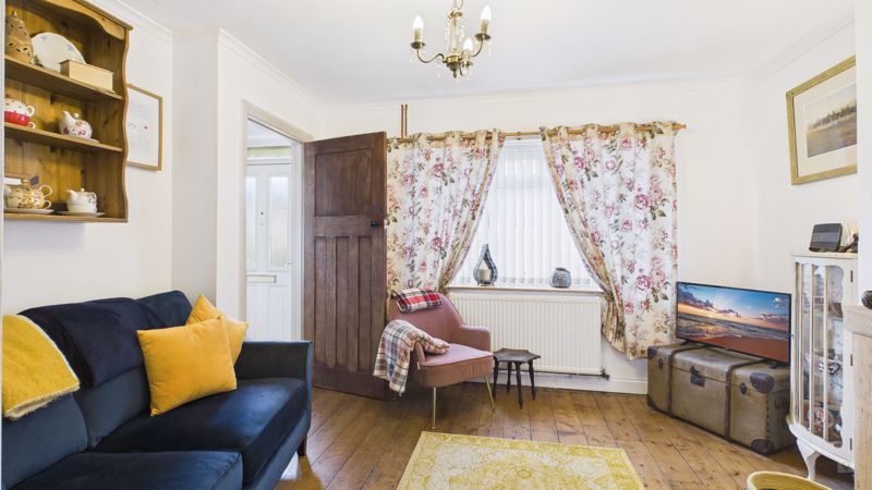 2 bed cottage for sale in Middle Street, Shepton Beauchamp 2