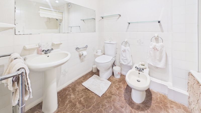 4 bed bungalow for sale in Nash Lane, Yeovil  - Property Image 21