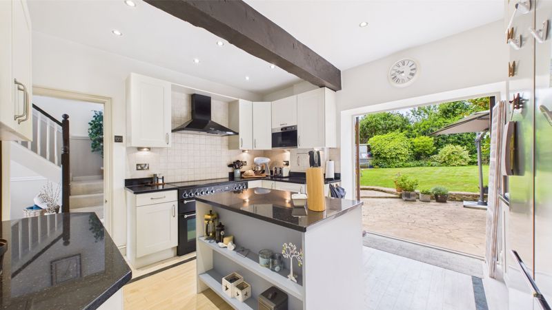 4 bed barn for sale, Yeabridge 5