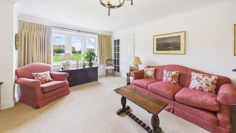 3 bed for sale in Hayes End Manor, South Petherton  - Property Image 5