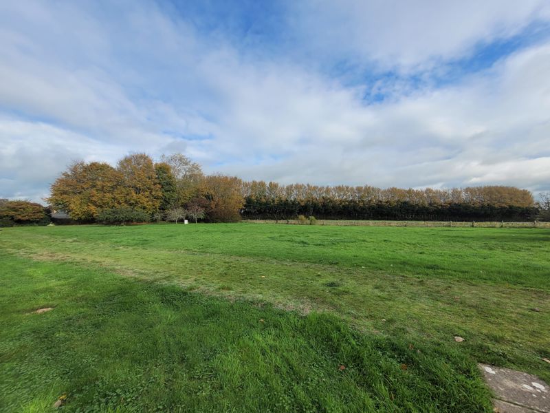 3 bed for sale in Hayes End Manor, South Petherton 26