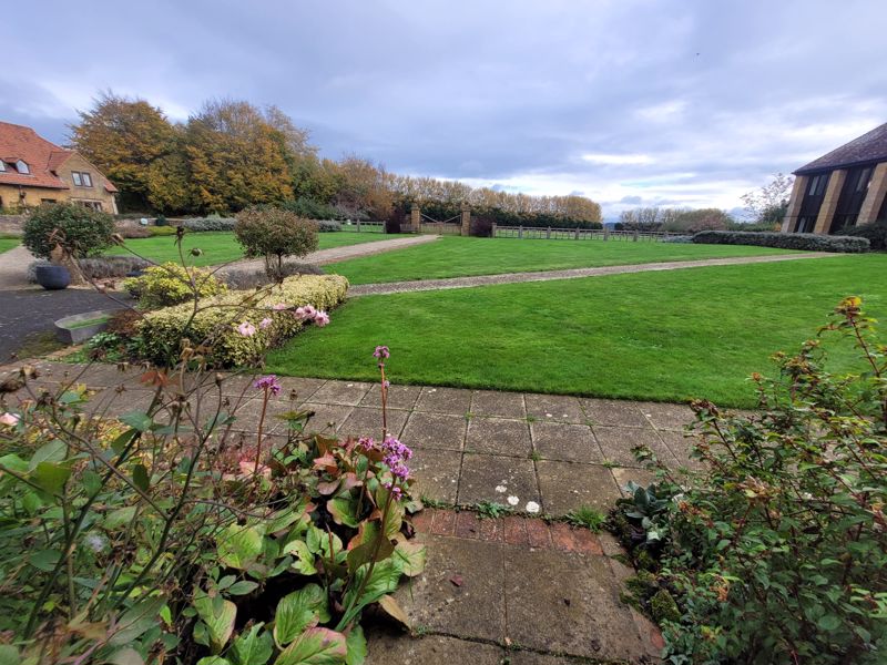 3 bed for sale in Hayes End Manor, South Petherton 27