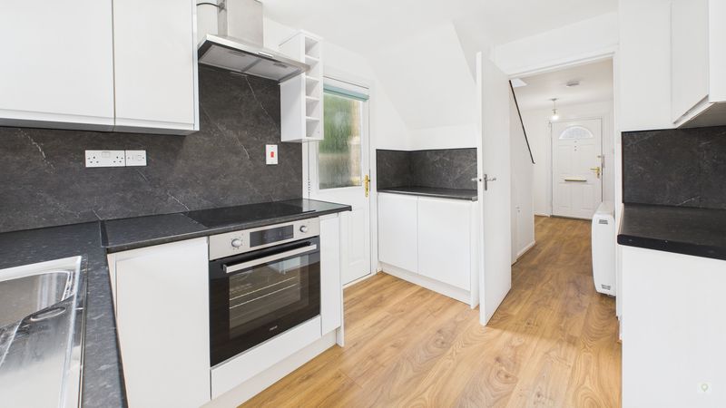 3 bed house for sale in Church Street, Shepton Beauchamp 4