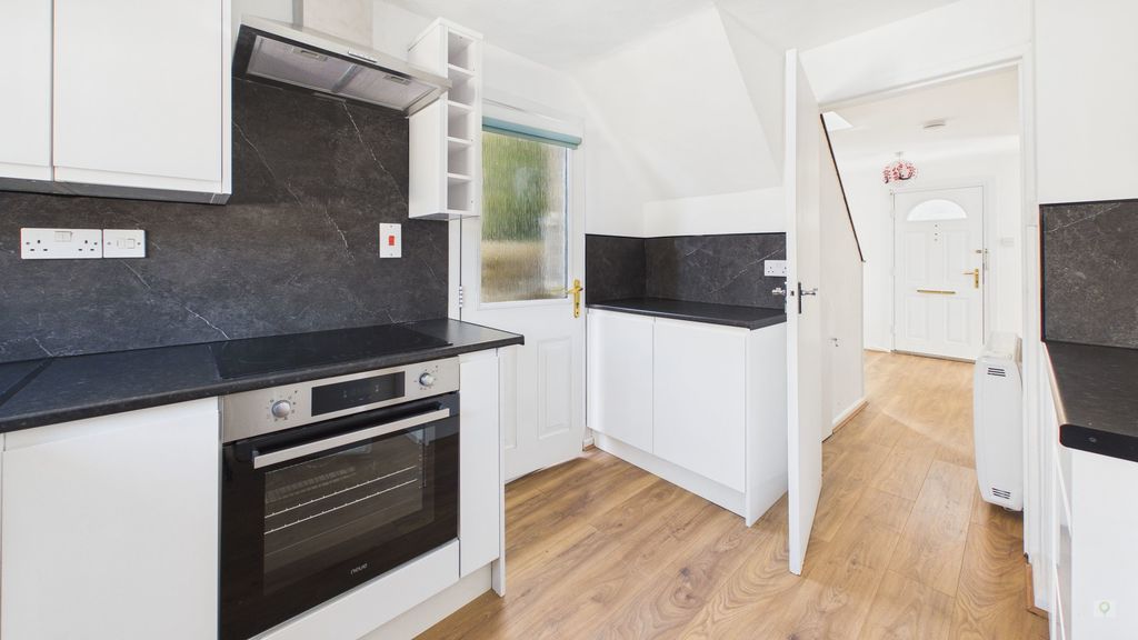 3 bed house for sale in Church Street, Shepton Beauchamp 3