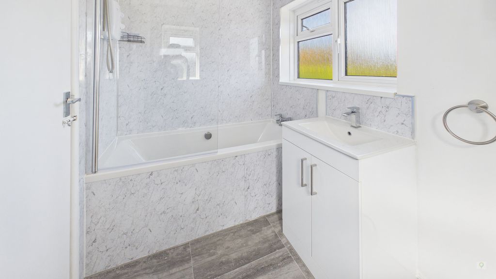 3 bed house for sale in Church Street, Shepton Beauchamp  - Property Image 9