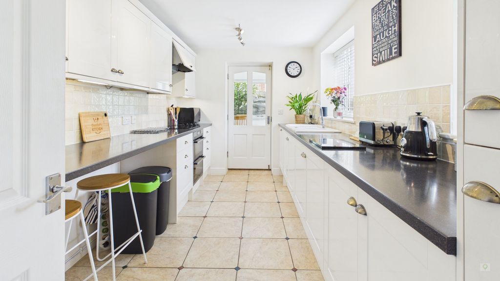 4 bed house for sale in Roundwell Street, South Petherton 15