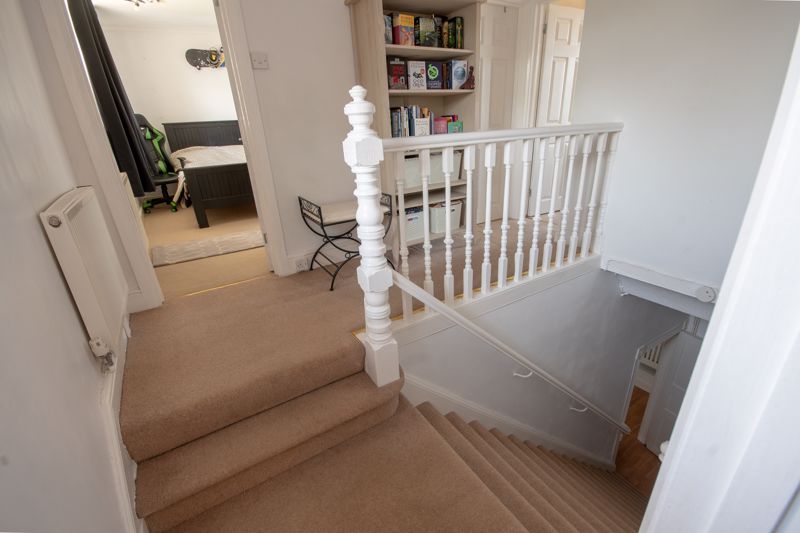 3 bed house for sale in Higher Street, Bower Hinton  - Property Image 9