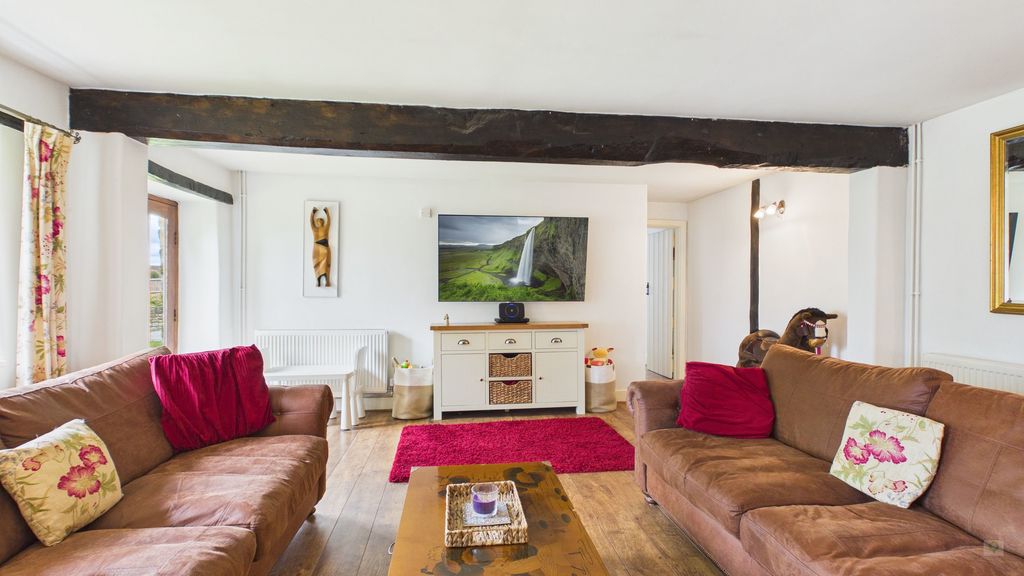 4 bed barn for sale in Back Lane, Bower Hinton  - Property Image 13