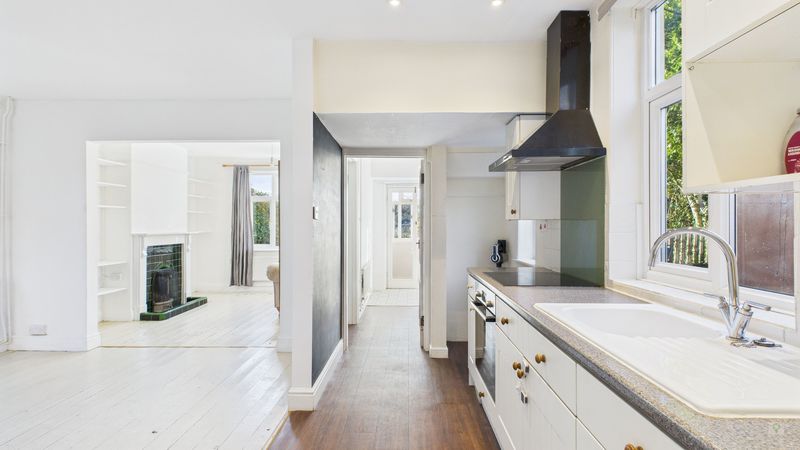 3 bed house for sale in Lightgate Road, South Petherton 12