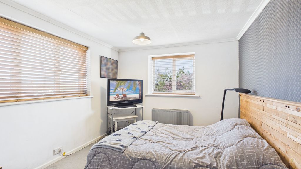 3 bed house for sale in Claycastle, Crewkerne 11