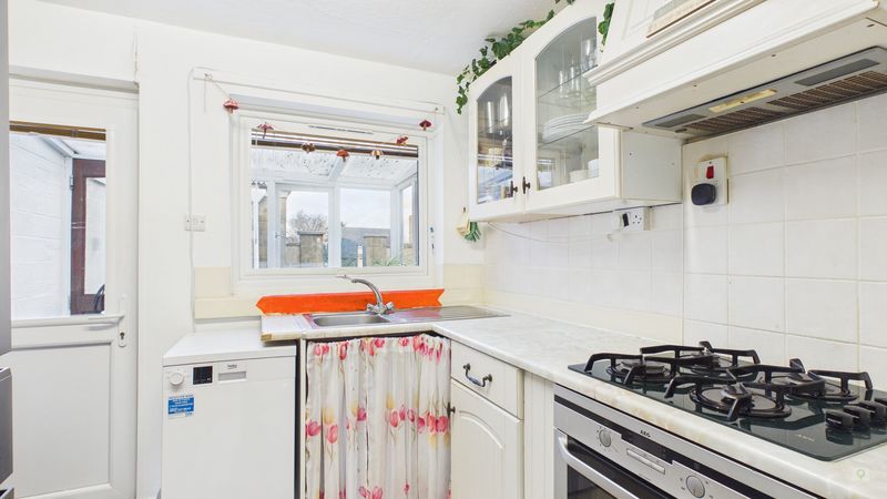 1 bed bungalow for sale in Summer Shard, South Petherton 3