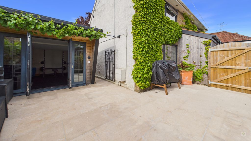 3 bed house for sale in Church Street, Merriott  - Property Image 13