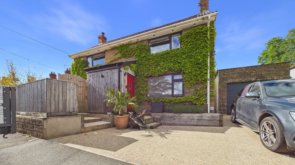 3 bed house for sale in Church Street, Merriott  - Property Image 1