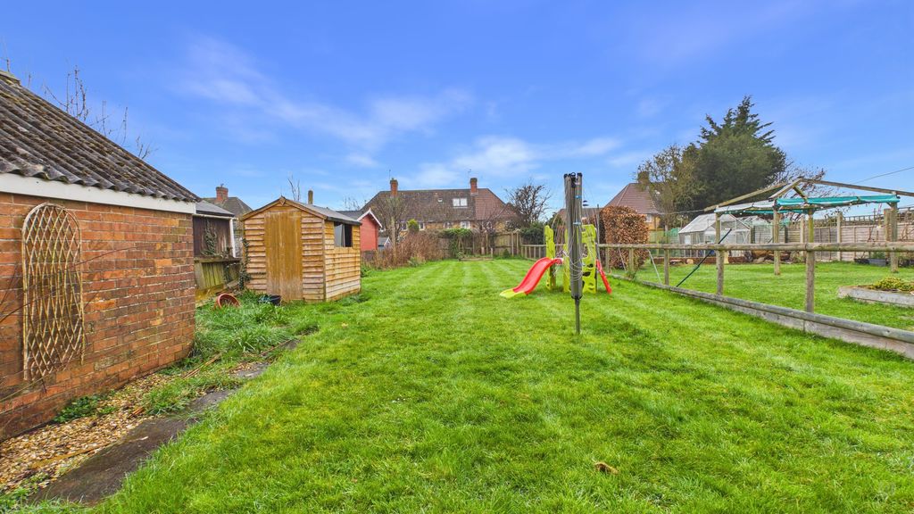 3 bed house for sale in Langlands, Stoke sub Hamdon 12