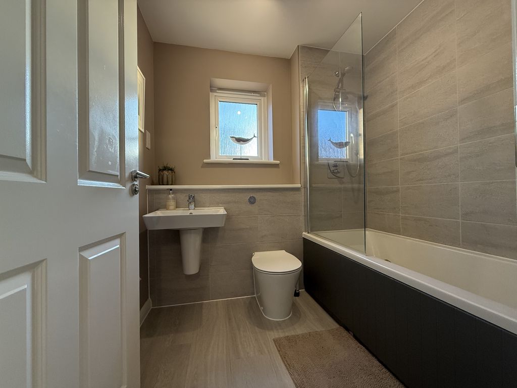 4 bed house for sale in Vartenham Close, Milborne Port 15