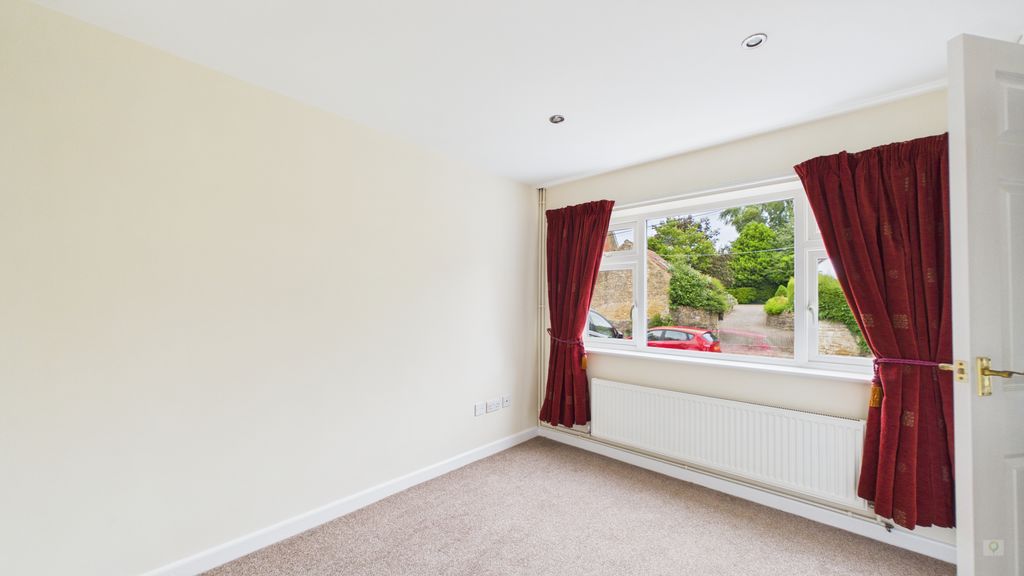 4 bed house for sale in Lightgate Road, South Petherton  - Property Image 8