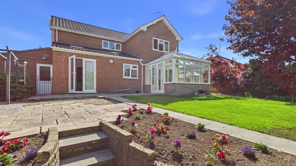 4 bed house for sale in Lightgate Road, South Petherton  - Property Image 18