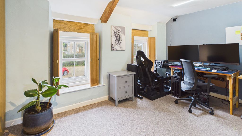 2 bed cottage for sale in Palmer Street, South Petherton 6