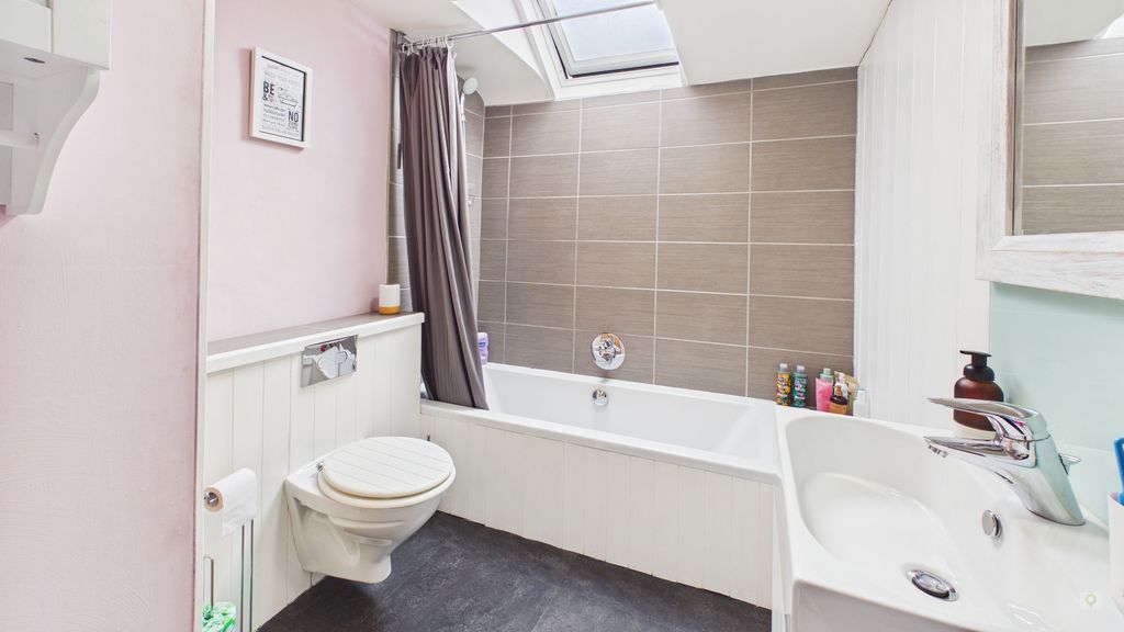 2 bed cottage for sale in Palmer Street, South Petherton  - Property Image 18