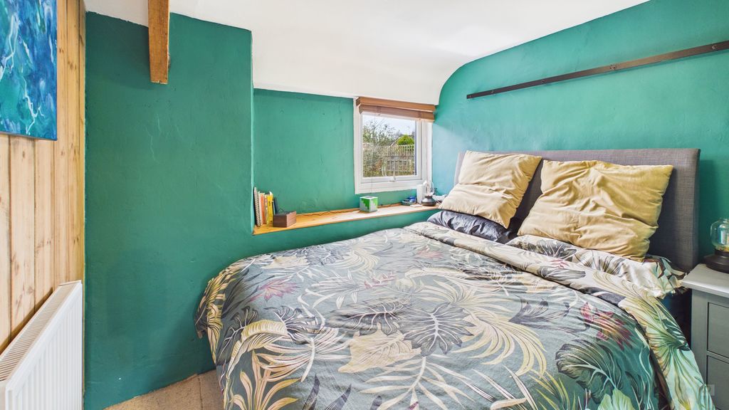 2 bed cottage for sale in Palmer Street, South Petherton 5