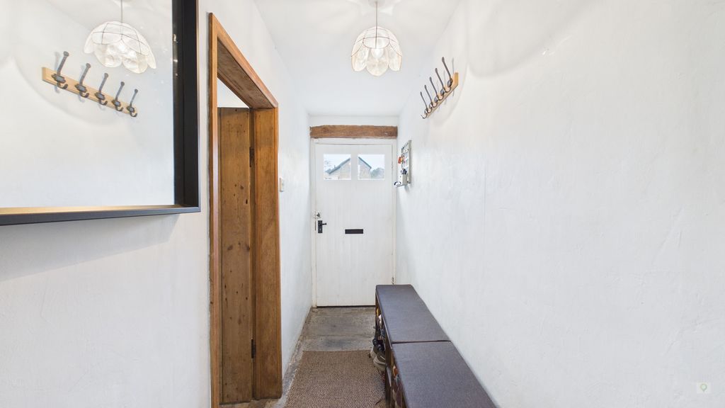 2 bed cottage for sale in Palmer Street, South Petherton  - Property Image 10