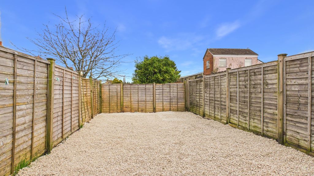 2 bed house to rent in Coat Road, Martock 7