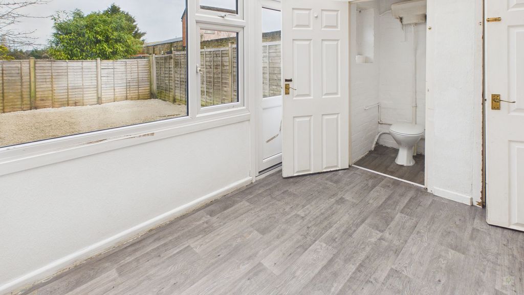 2 bed house to rent in Coat Road, Martock  - Property Image 5