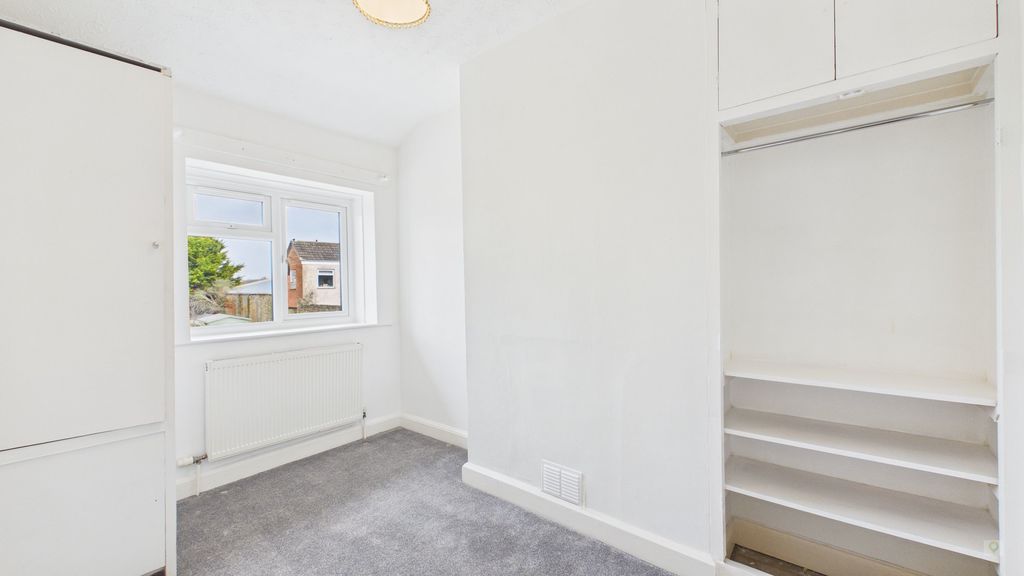 2 bed house to rent in Coat Road, Martock 9