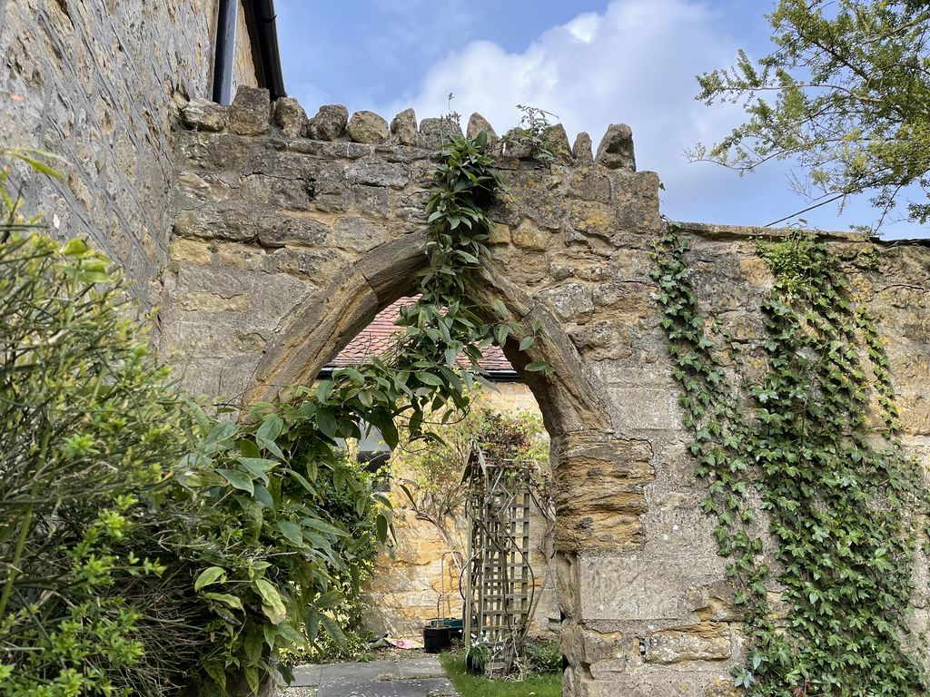 3 bed house for sale in The Old School Place, Sherborne 9