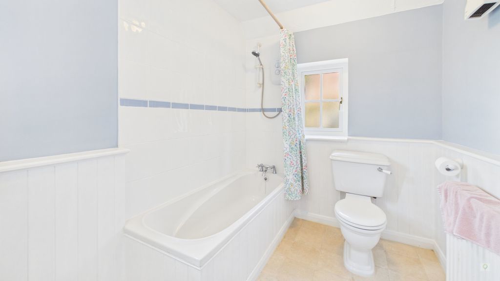 3 bed house to rent in Beacon Hill, Corton Denham 14