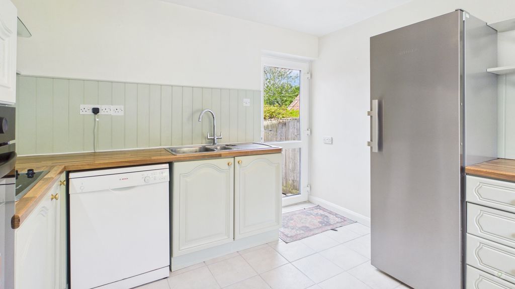 3 bed house to rent in Beacon Hill, Corton Denham 17