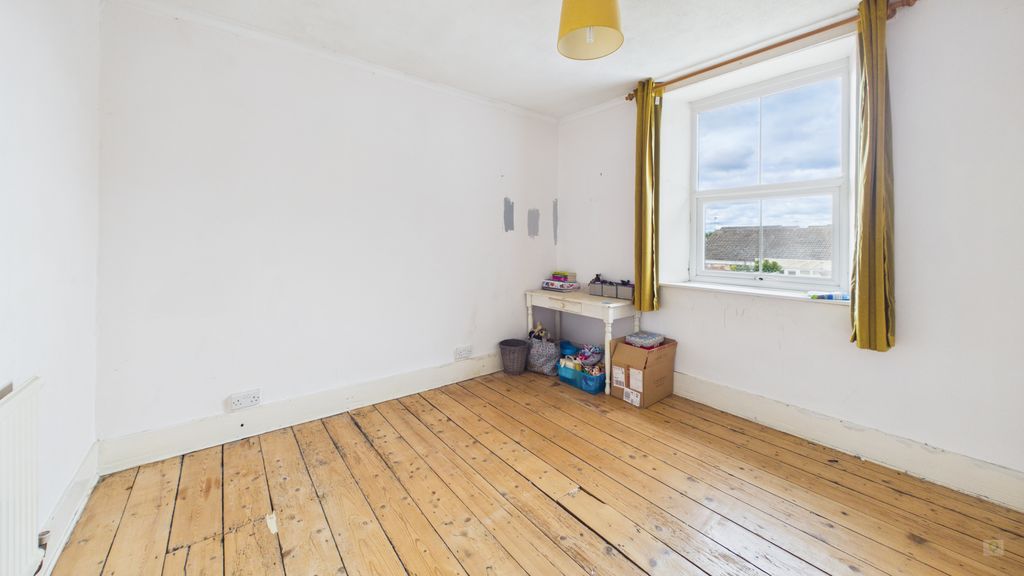 3 bed house for sale in North Street, Martock 7