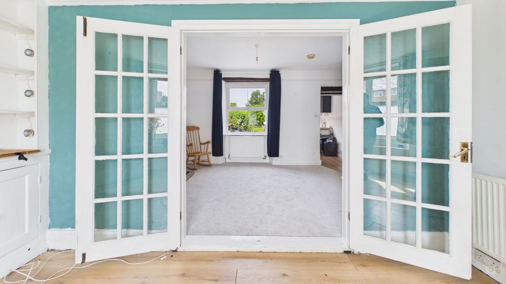 3 bed house for sale in North Street, Martock 2
